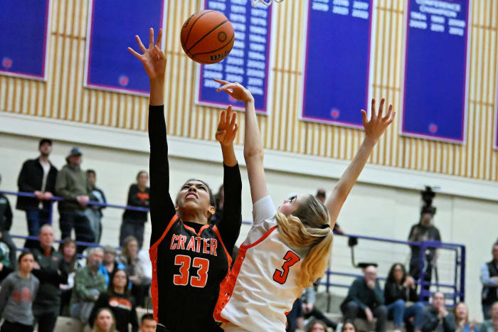 a Silverton Crater 5A Oregon girls basketball final 2024 Leon Neuschwander 41